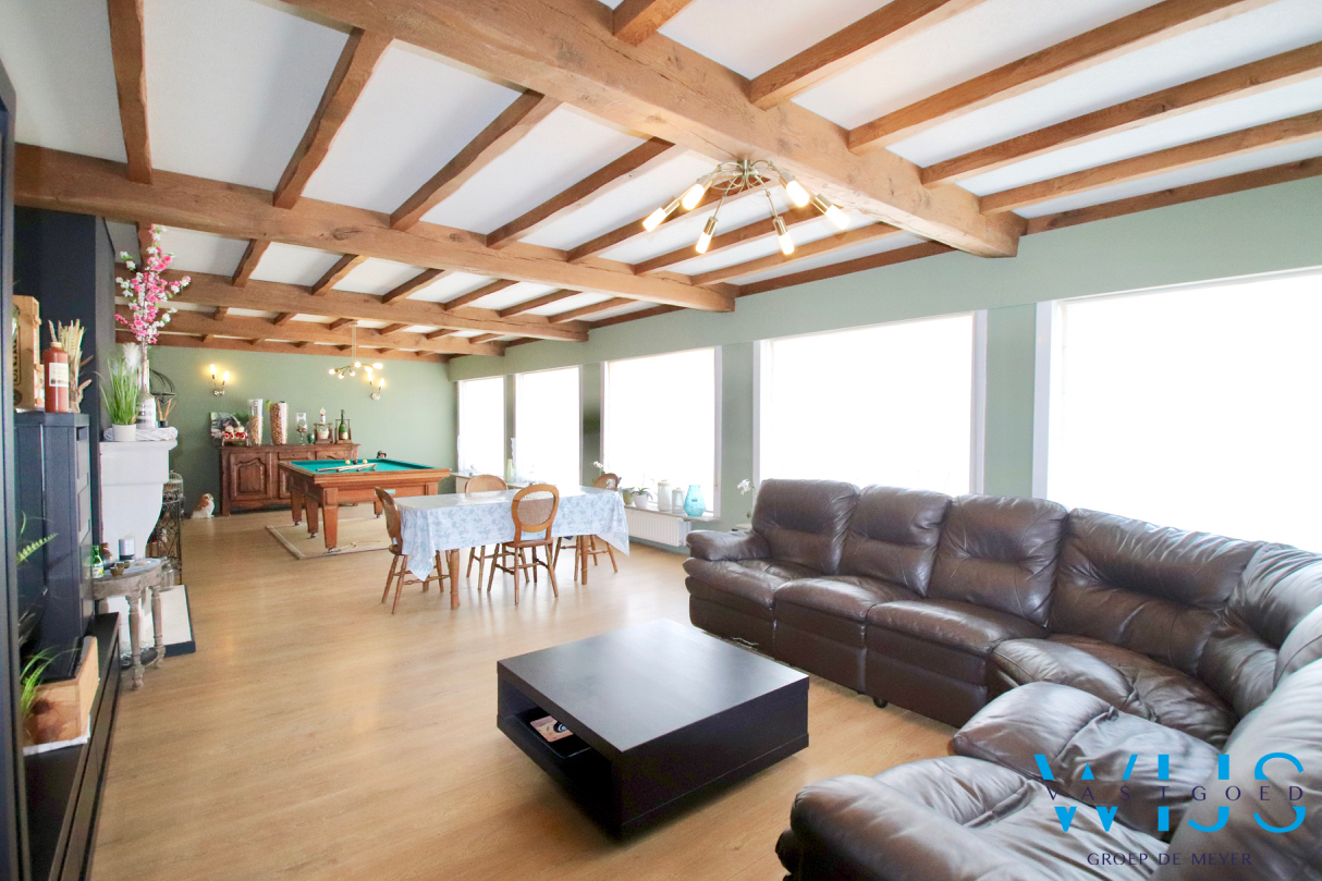 Uitzonderlijk ruim woonhuis te Kluizen/ Evergem! 