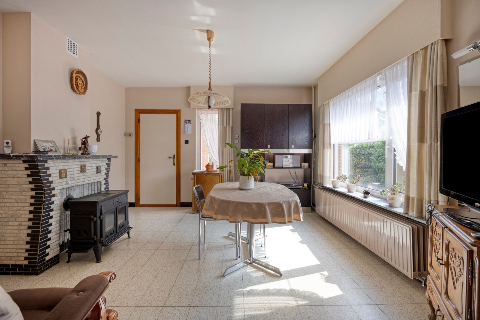 Te renoveren gezinswoning met 3 slpk. in Heppen 
