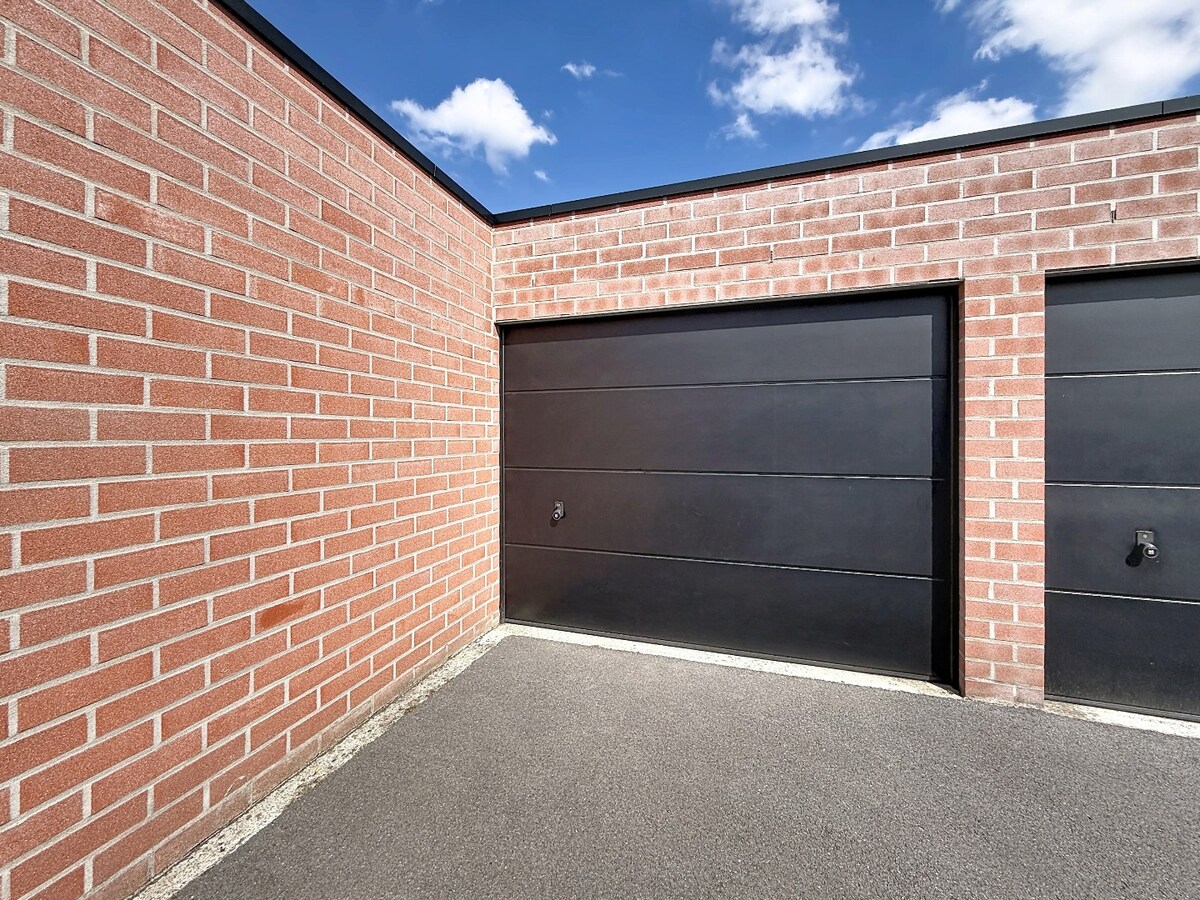 Te huur garage - Knesselare