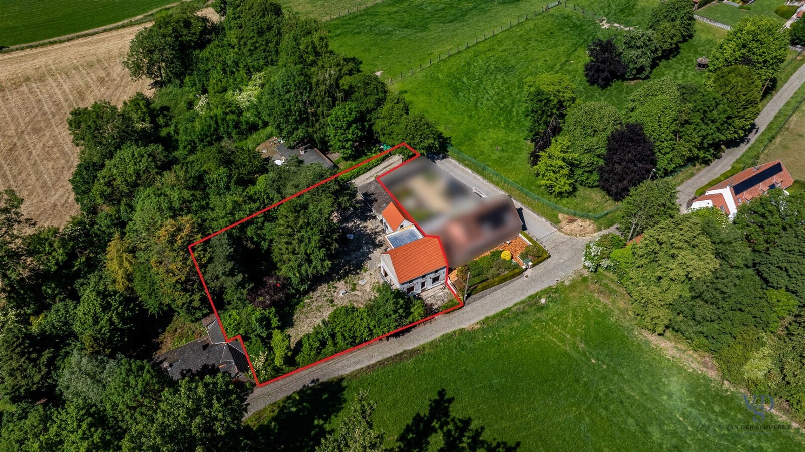 Idyllisch gelegen eigendom. 