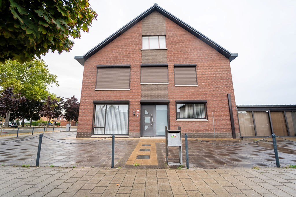Wonen op de geliefde Erasmuslaan in Hasselt: ruimte, comfort en mogelijkheden 