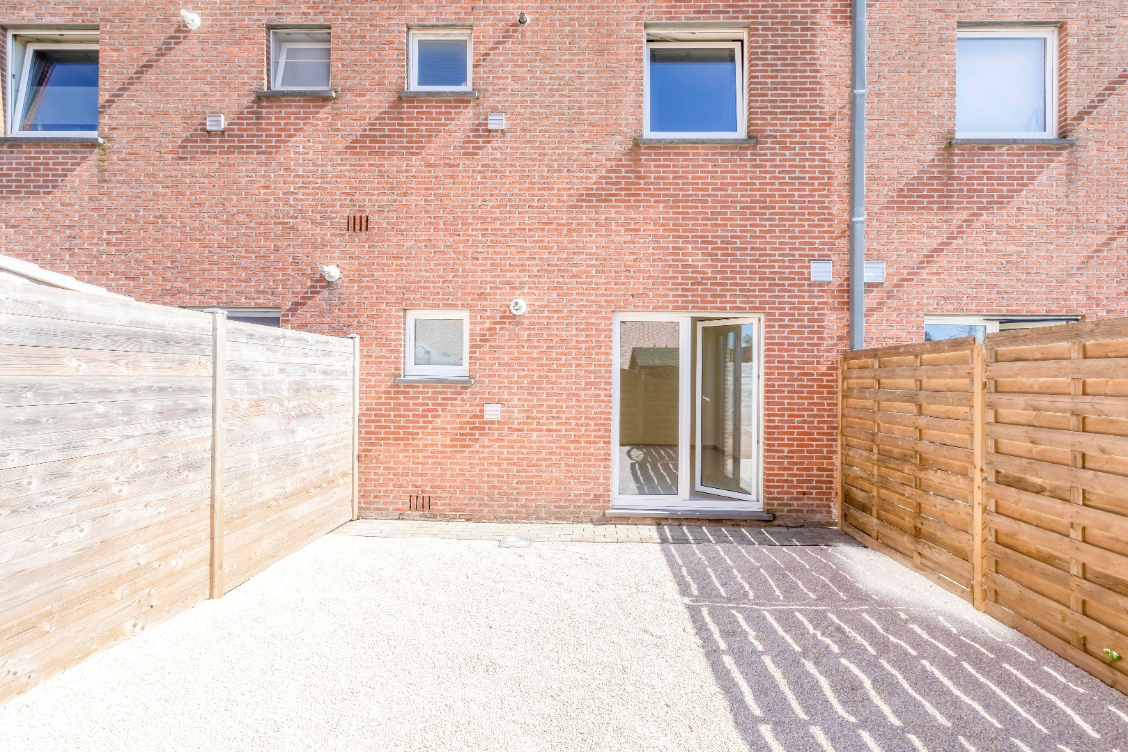 Comfortabel gelijkvloers 1slp. app. nabij het centrum van Sint-Amandsberg 