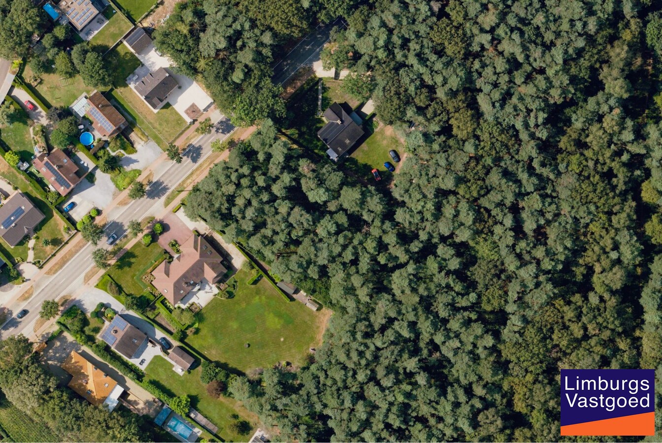 Exclusieve bouwgrond voor villabouw op een gegeerde ligging, 49a66ca 