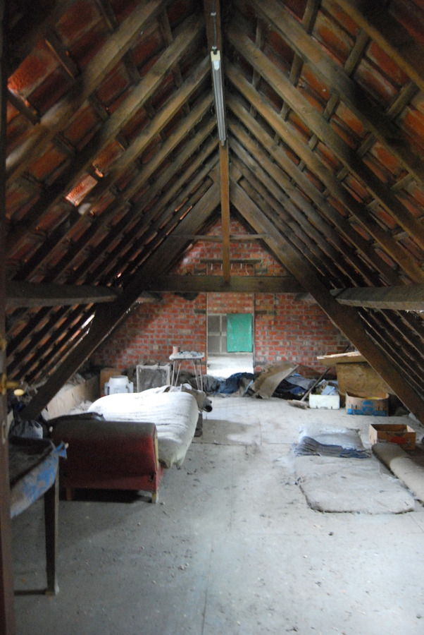 Te renoveren woning op 7390m² te Lokeren 