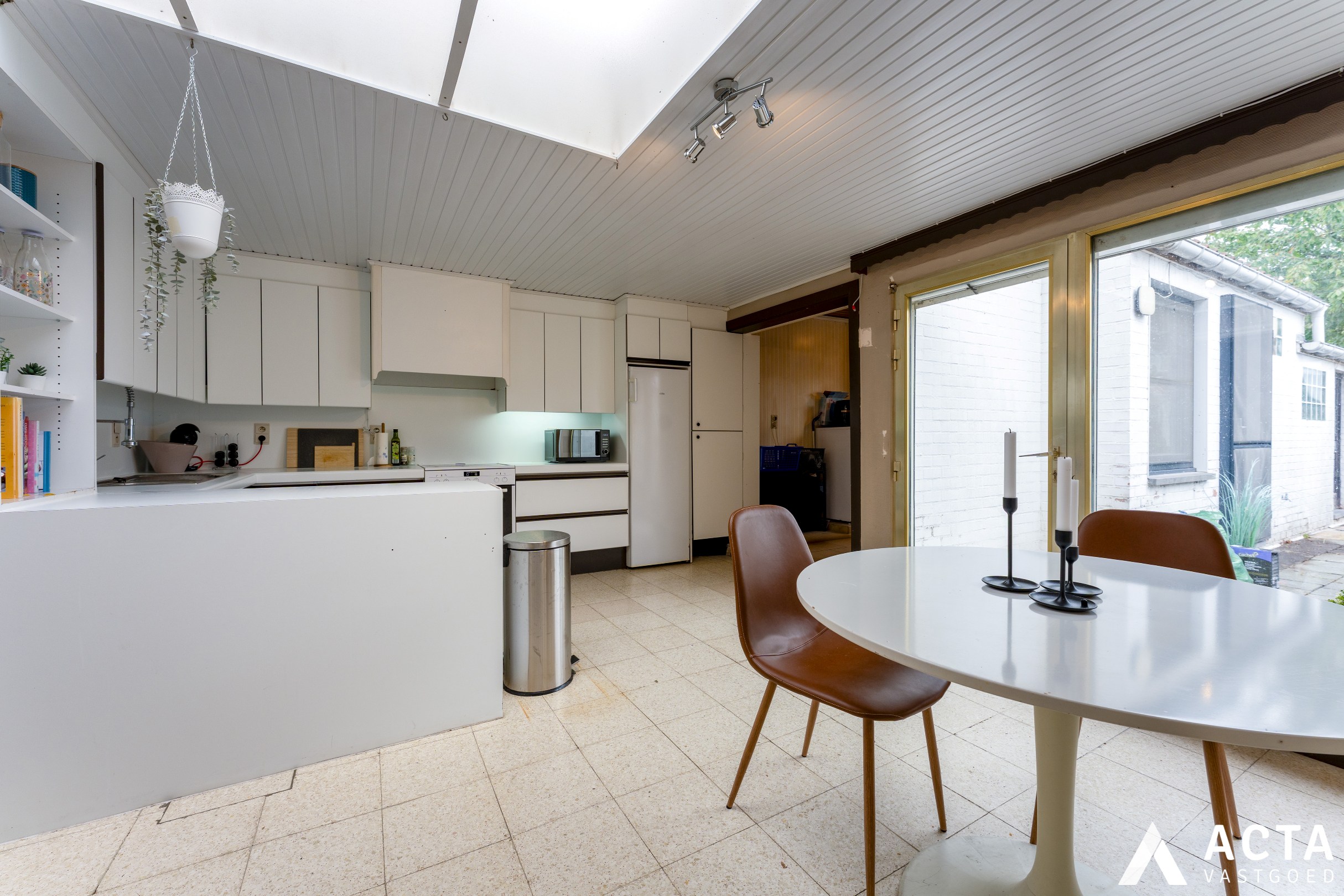 Gezinswoning met drie slaapkamers en tuin in Bredene 