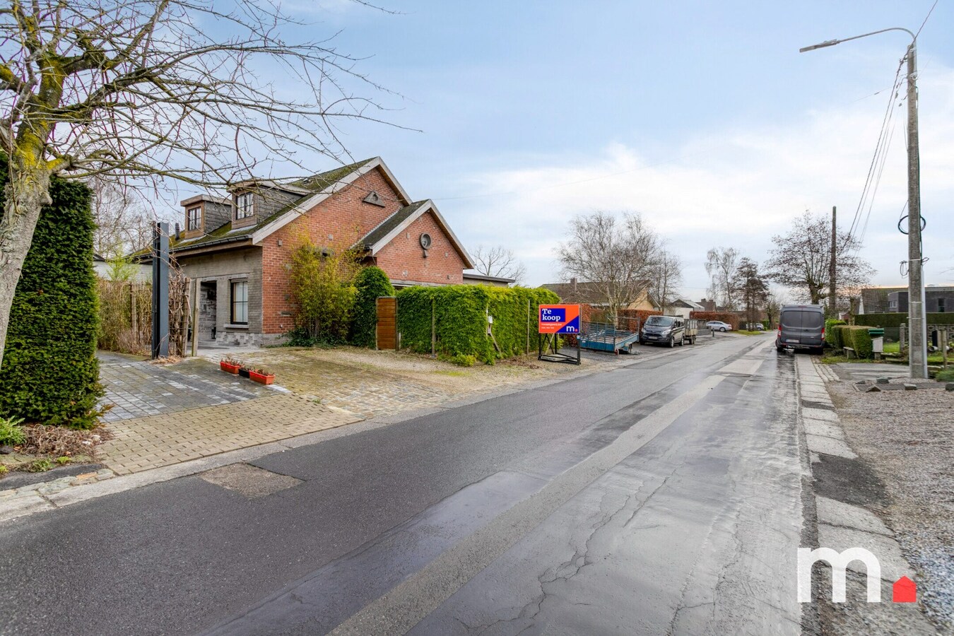 Rustig gelegen karaktervolle villa te Heule! 