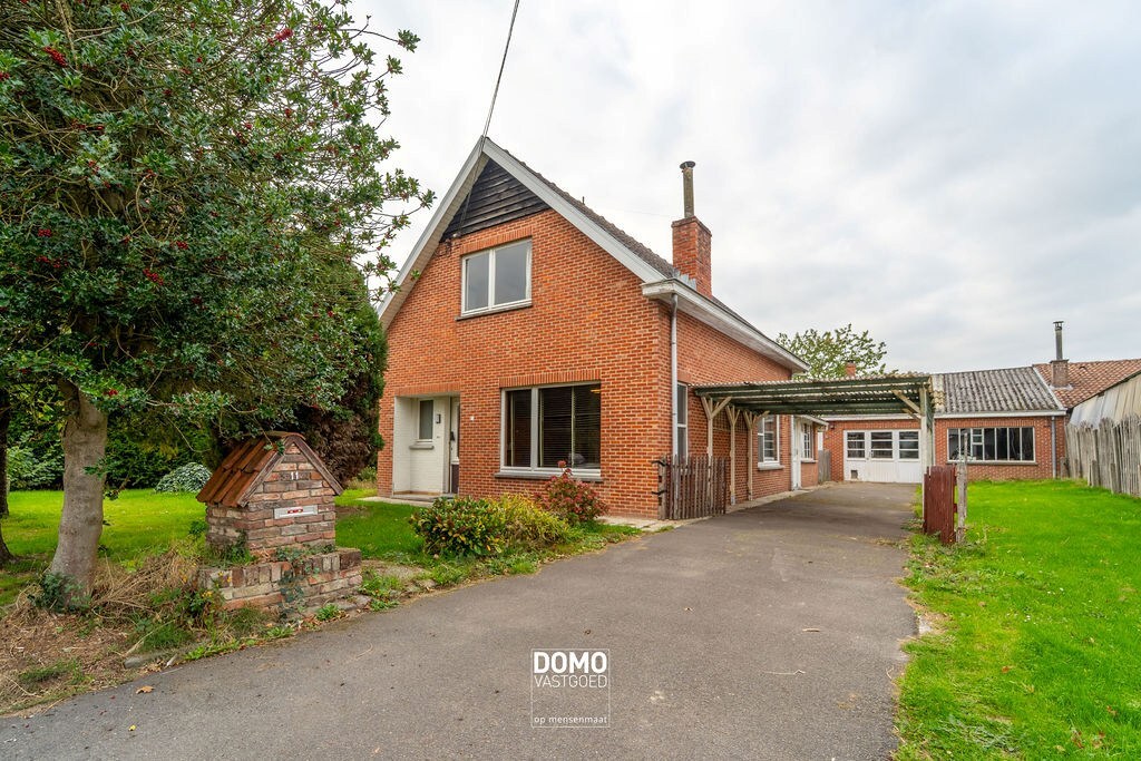 Te renoveren open bebouwing met potentieel in Berbroek (Herk-de-Stad) 