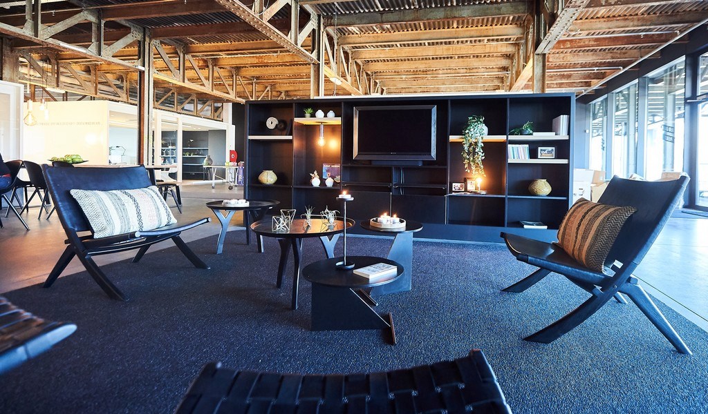 Uitzonderlijk loftkantoor te koop aan de Voorhaven in Gent