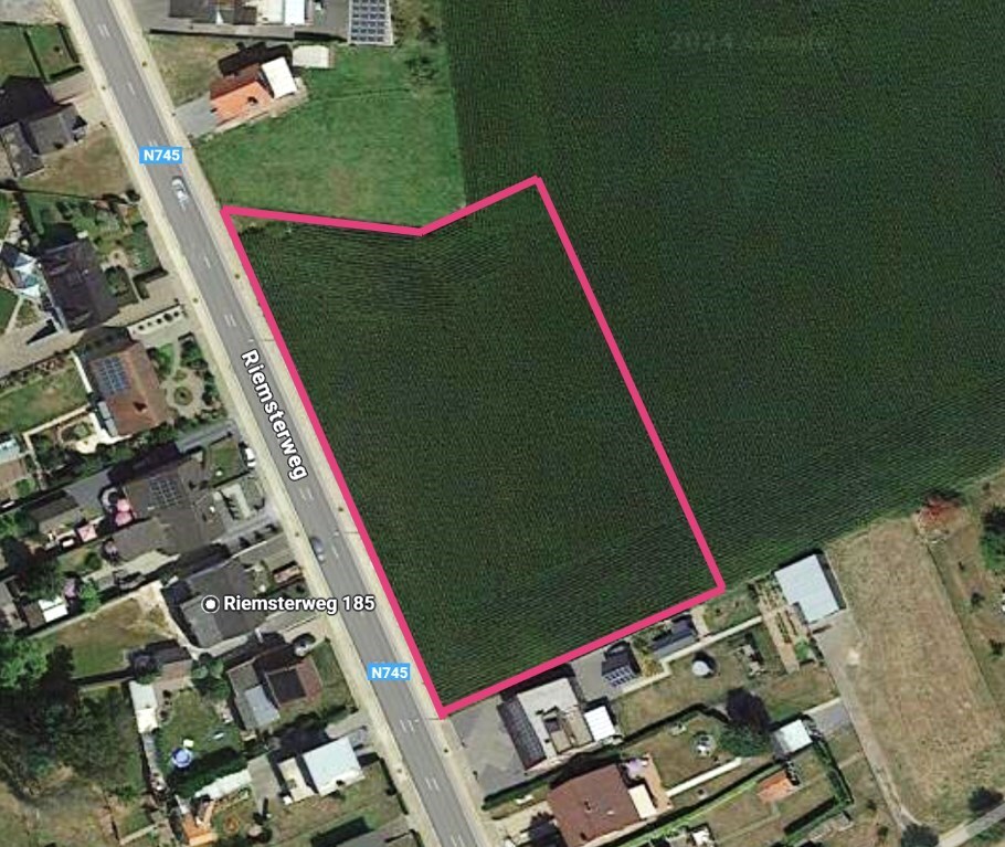 Gunstig gelegen projectgrond op 4931 m² 