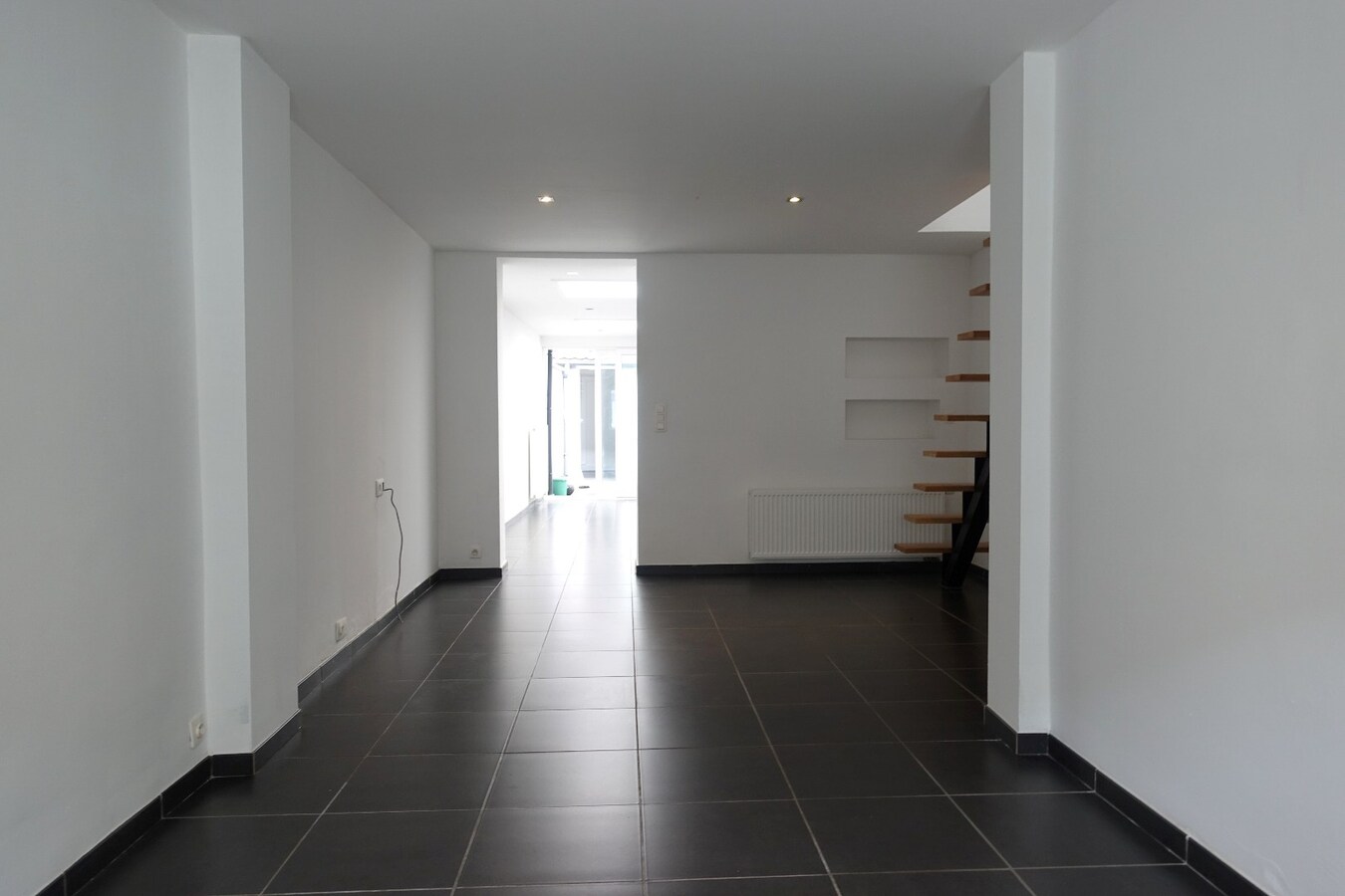 Gezellige vernieuwde woning te huur met 2 slaapkamers 