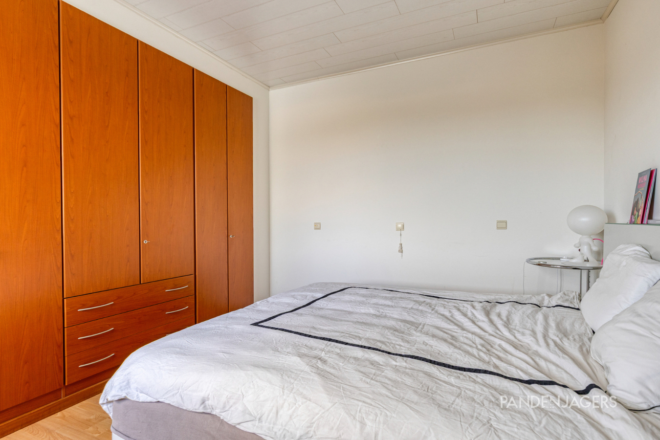 Verrassend ruime HOB (290 m²) met garage voor 3 wagens te Duffel 