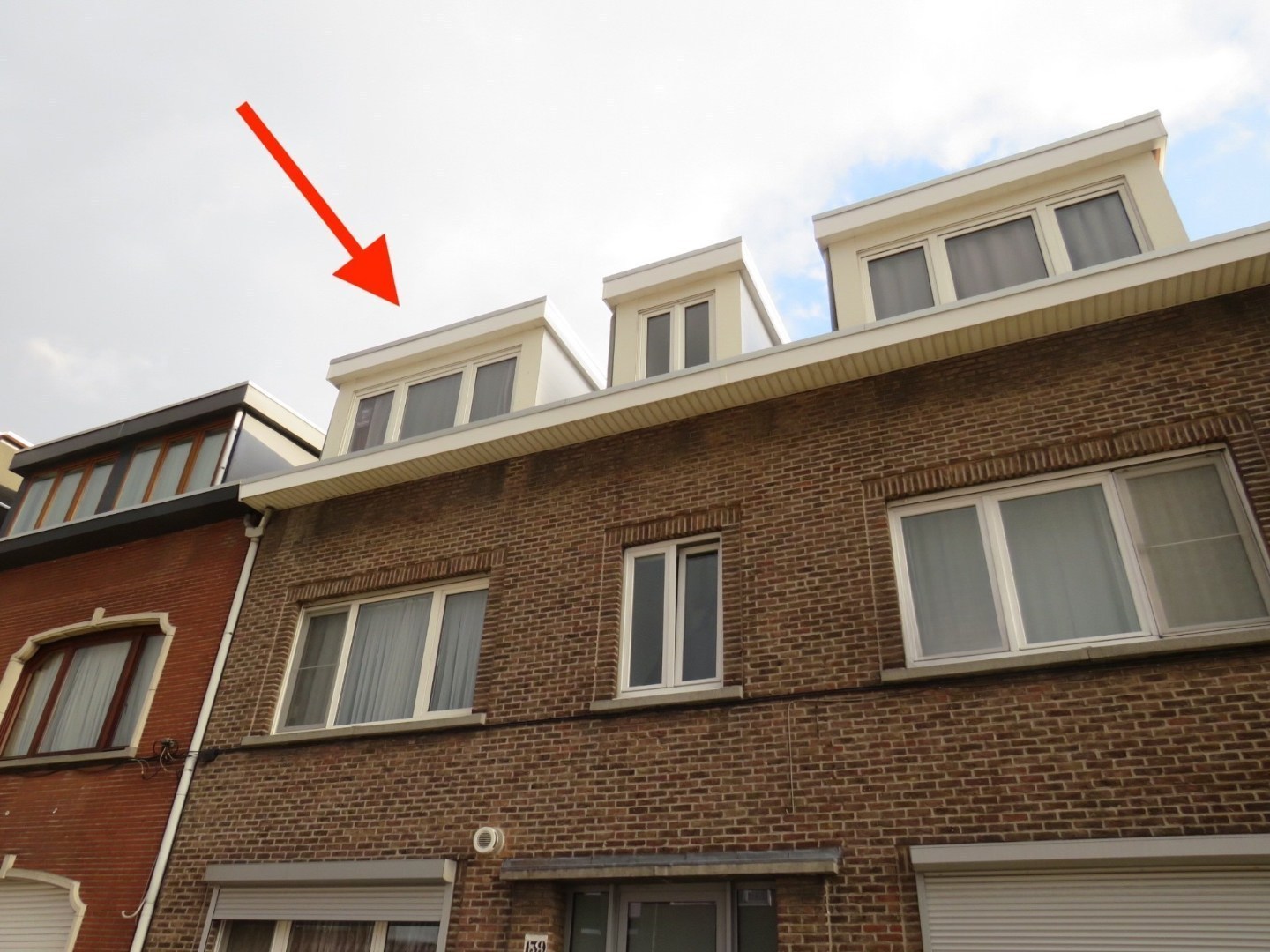 Op te frissen één (mogelijkheid tot 2) slaapkamer appartement te Merksem! 