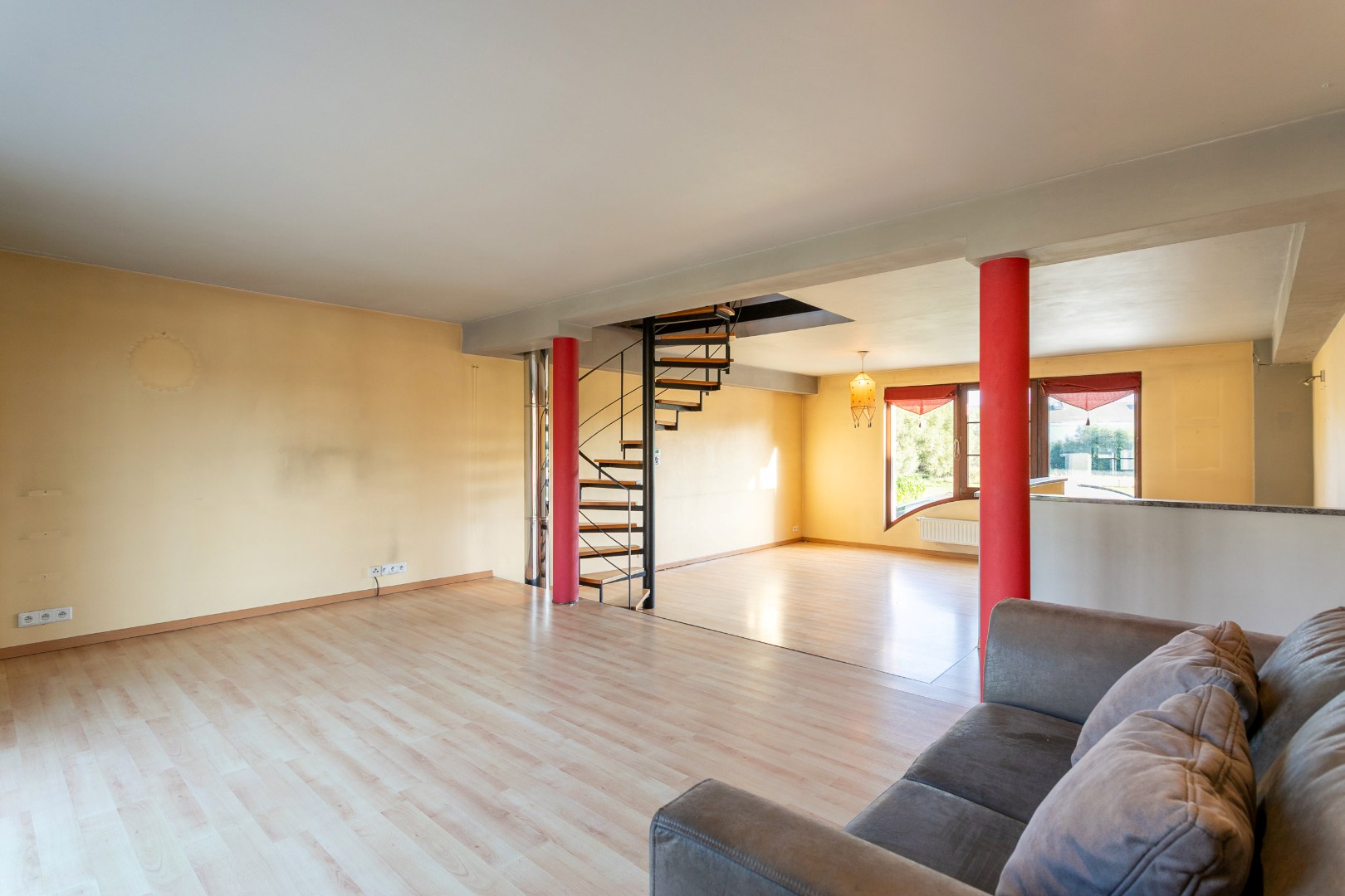 Karaktervolle architectenwoning (EPC B) met 3 slpks, garage en tuin te Lot 
