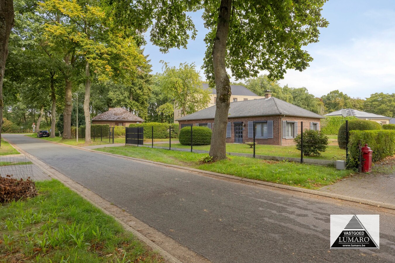 Eisden-Cité : goed onderhouden op te frissen vrijstaande woning op 1.286 m². 