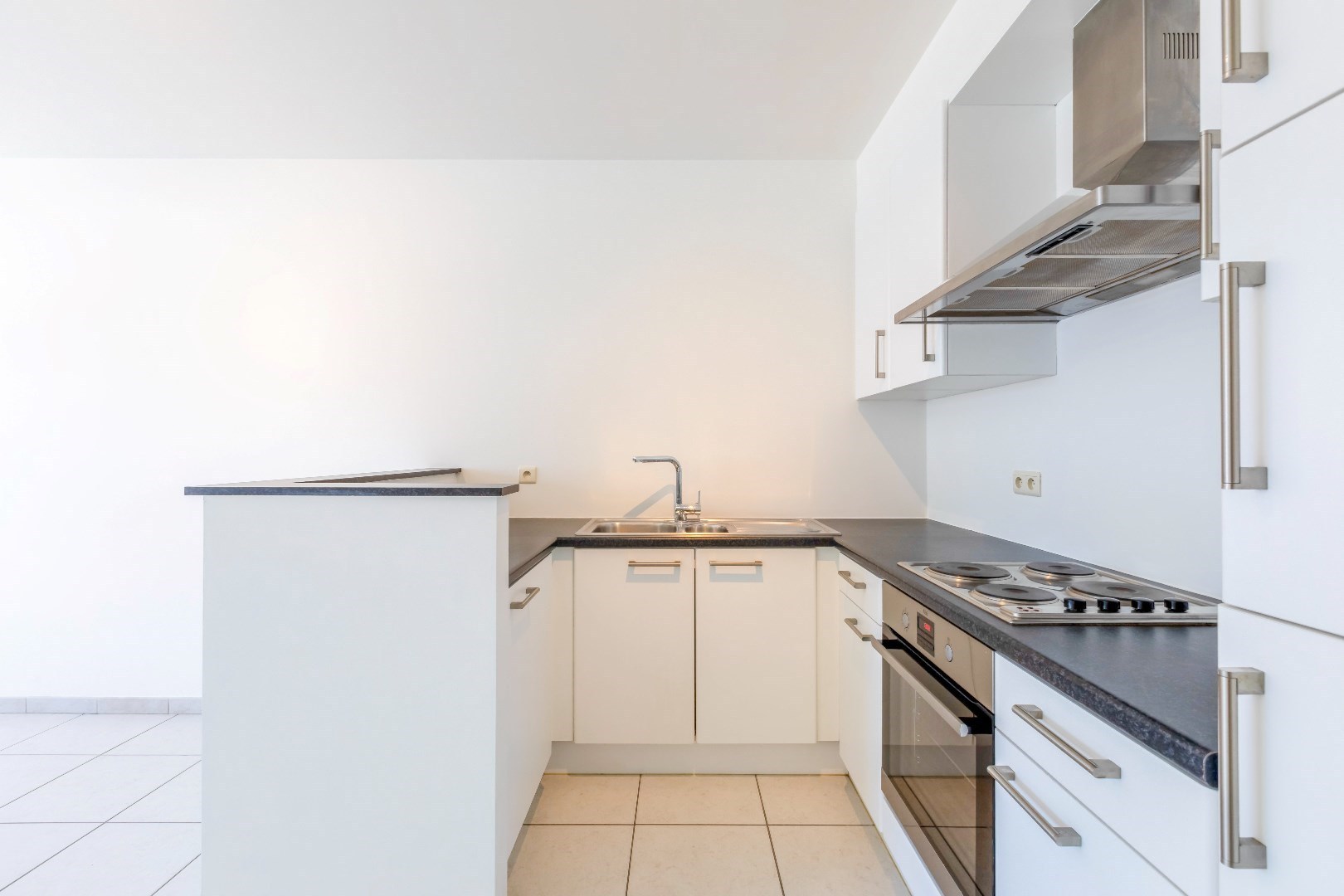 Comfortabel gelijkvloers 1slp. app. nabij het centrum van Sint-Amandsberg 