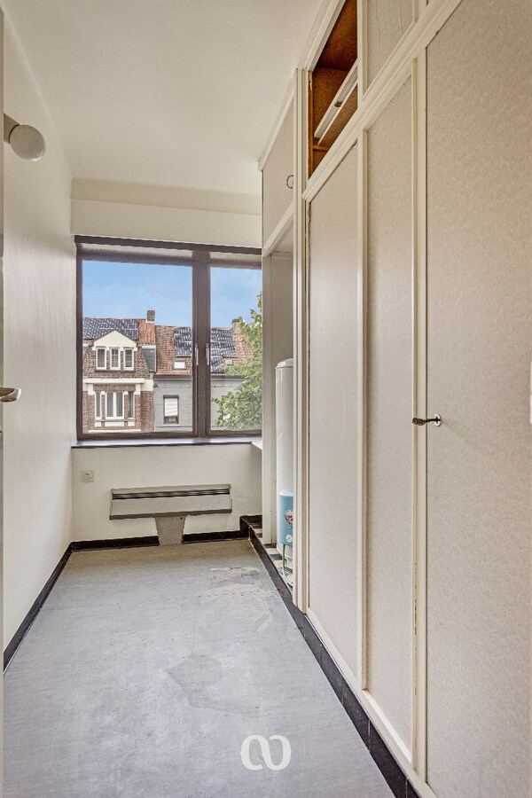 Modernistische villa nabij centrum Oudenaarde 