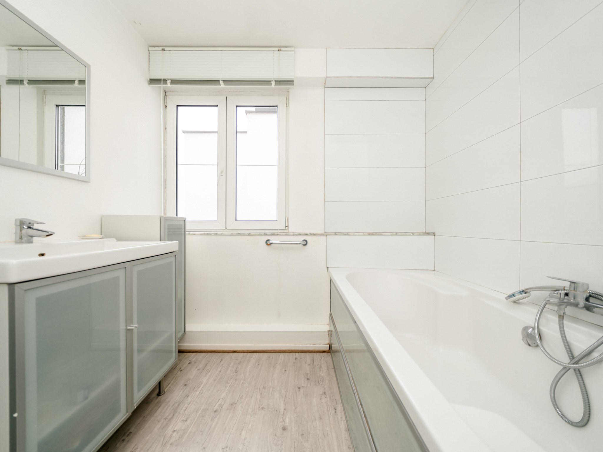 Instapklare woning met 3 kamers, terras en tuin 