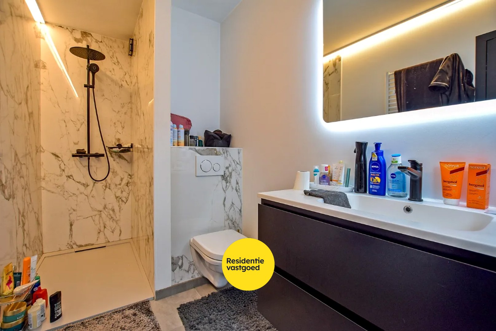Exclusief penthouse (99m²) met maar liefst 100m² dakterras te Sint-idesbald (Koksijde). 