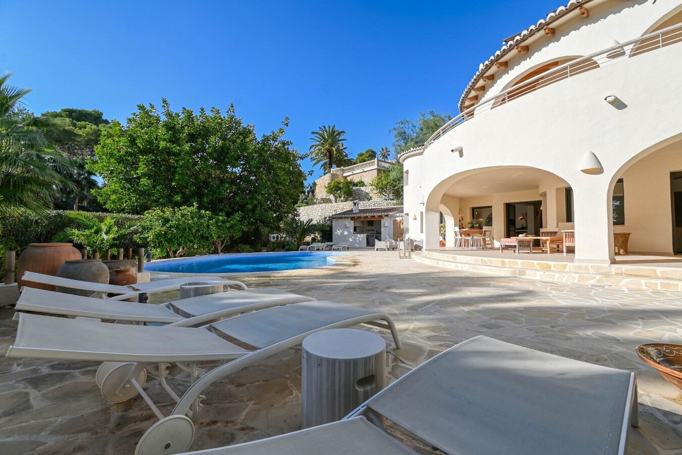 Villa Amare – Elegant wonen in Ibizastijl aan de Costa Blanca 