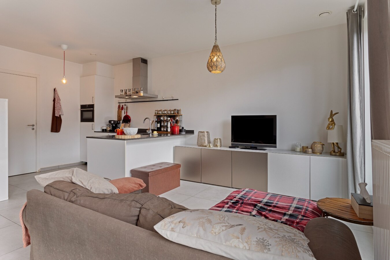 Instapklaar tweeslaapkamerappartement aan de Schelde 