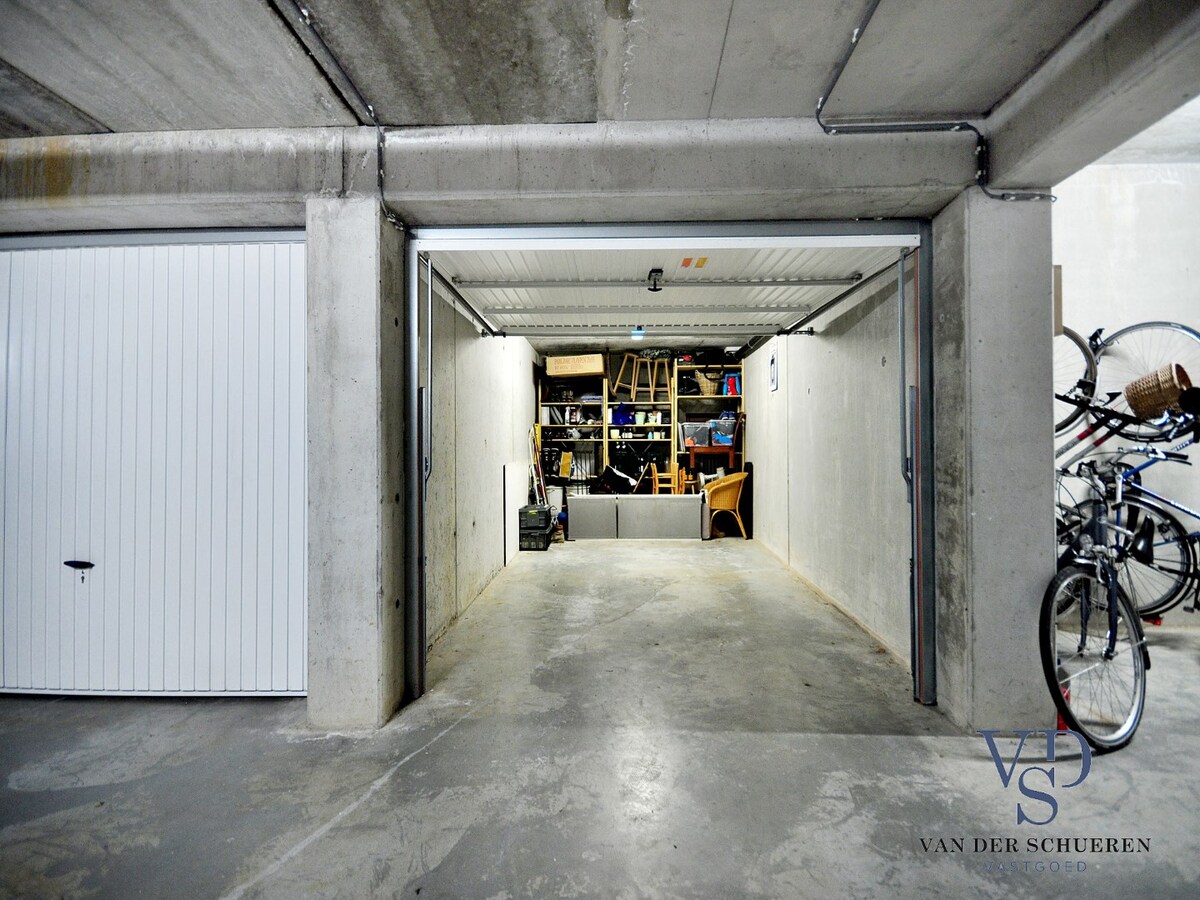 2 slpk-appartement in hartje Dikkelvenne 