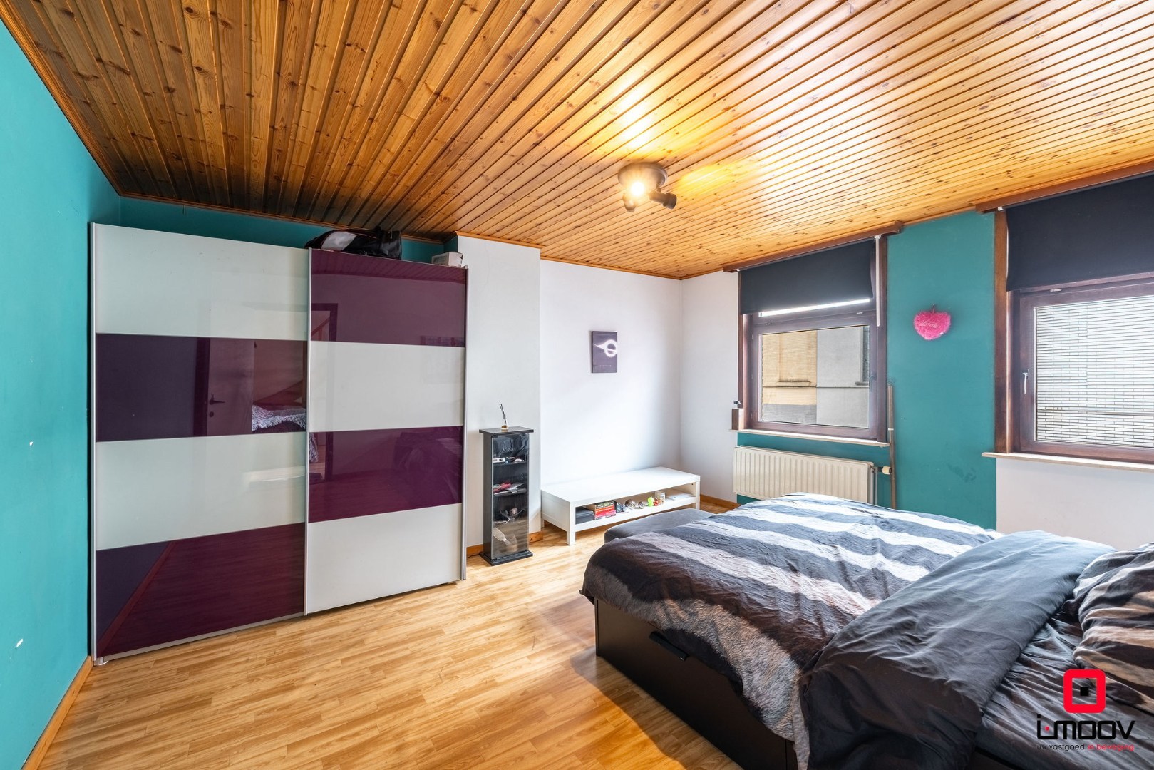 Karaktervolle stadswoning met uitzonderlijke breedte en garage in hartje Gent 