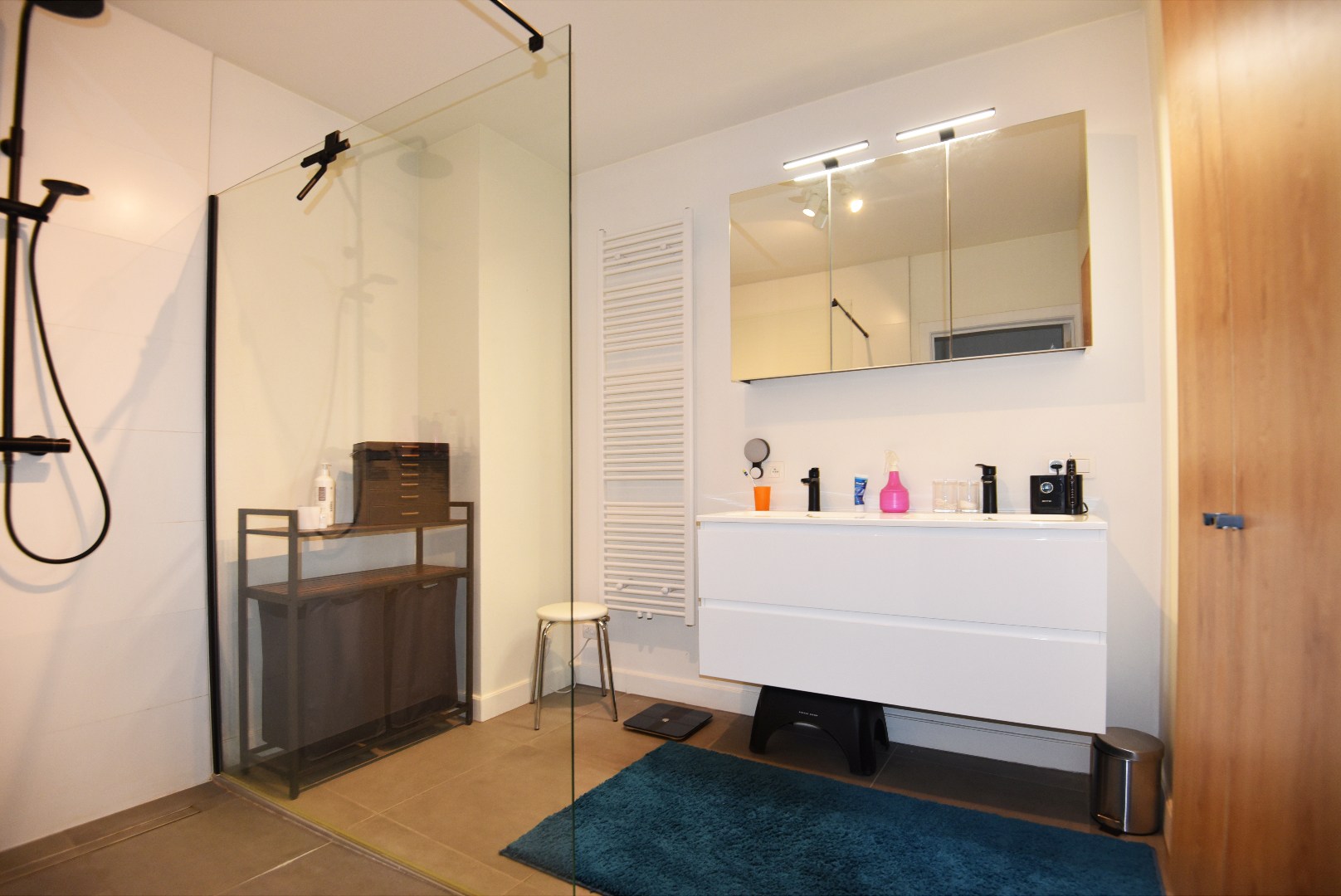 Gerenoveerde woning met 3 slaapkamers en tuin 