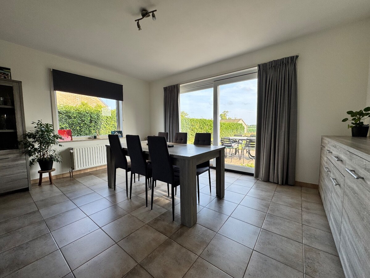 Woning met 3 slaapkamers en garage te Kortemark 