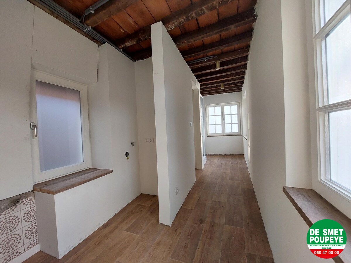 Instapklaar en ingericht handelspand 