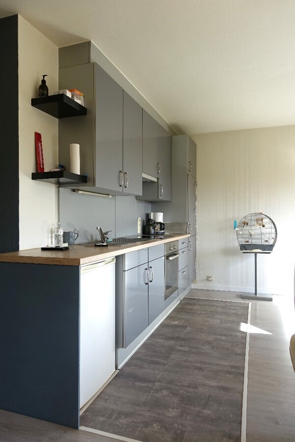 Lichtrijk appartement in centrum Gistel 