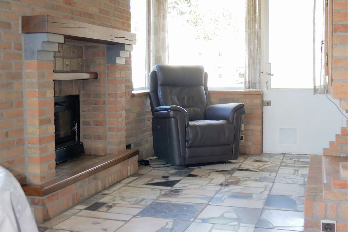 Semi-bungalow op royaal perceel van 1779 m² 