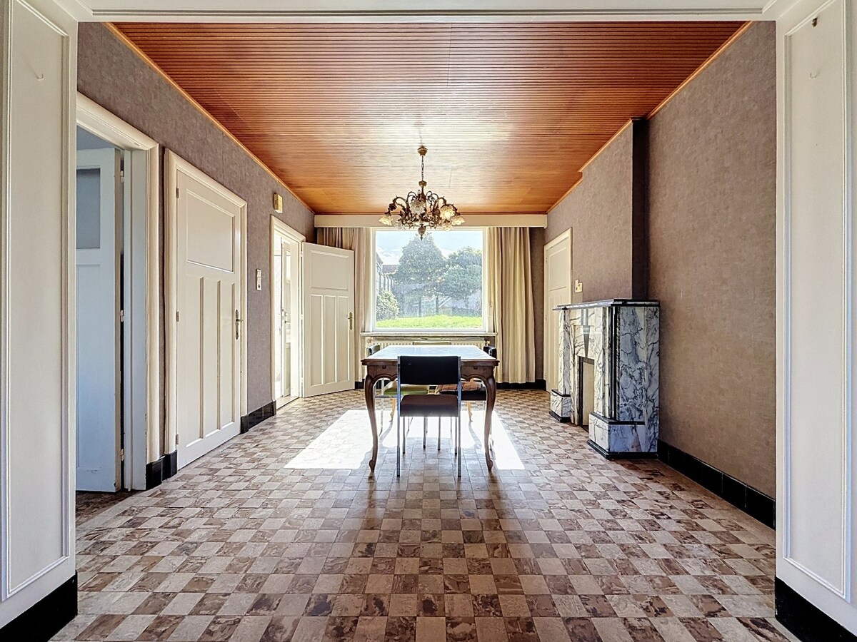 Ruime woning in de pittoreske dorpskern van St-Goriks-Oudenhove 