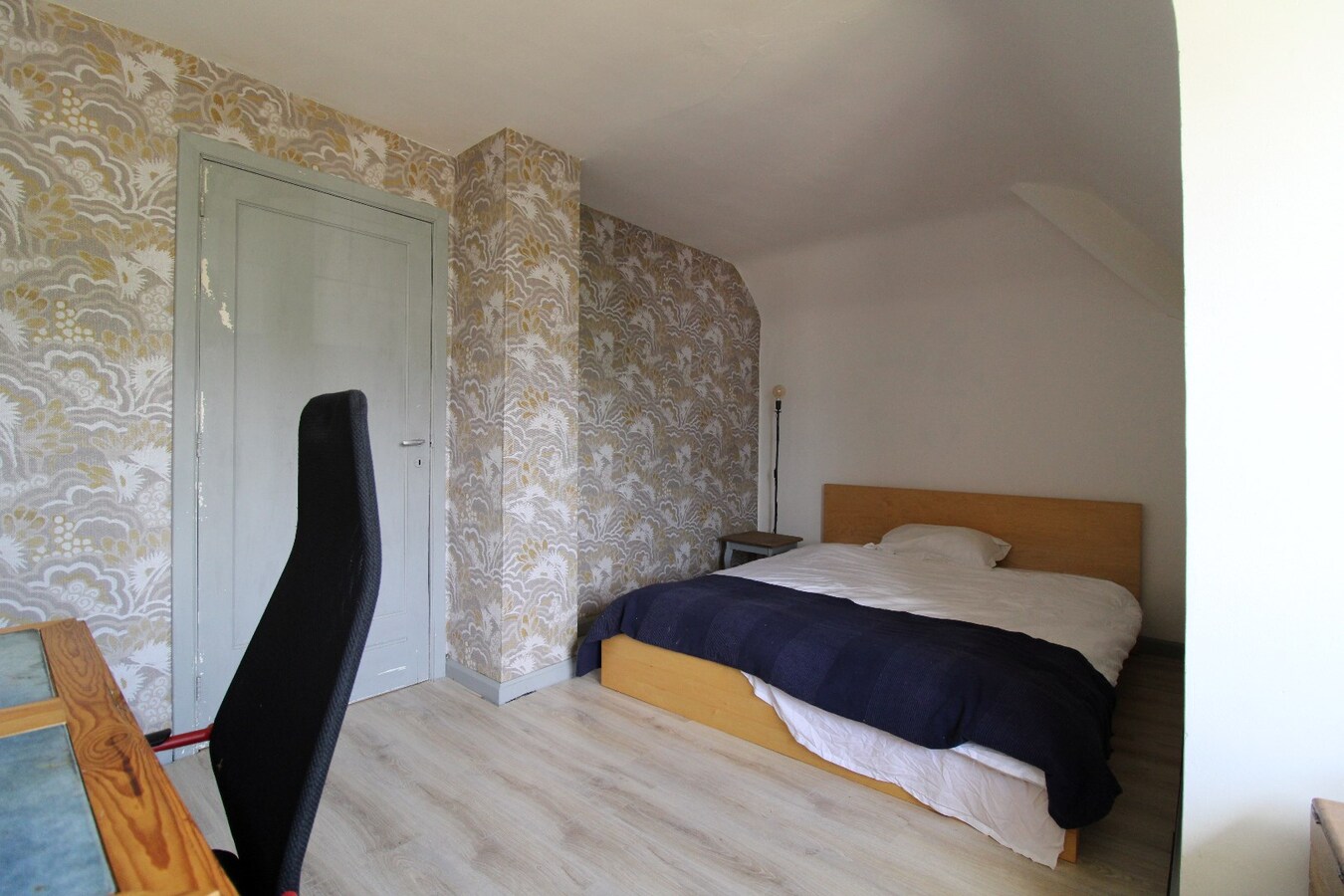 Gezellige gerenoveerde woning op een perceel van 8 are 