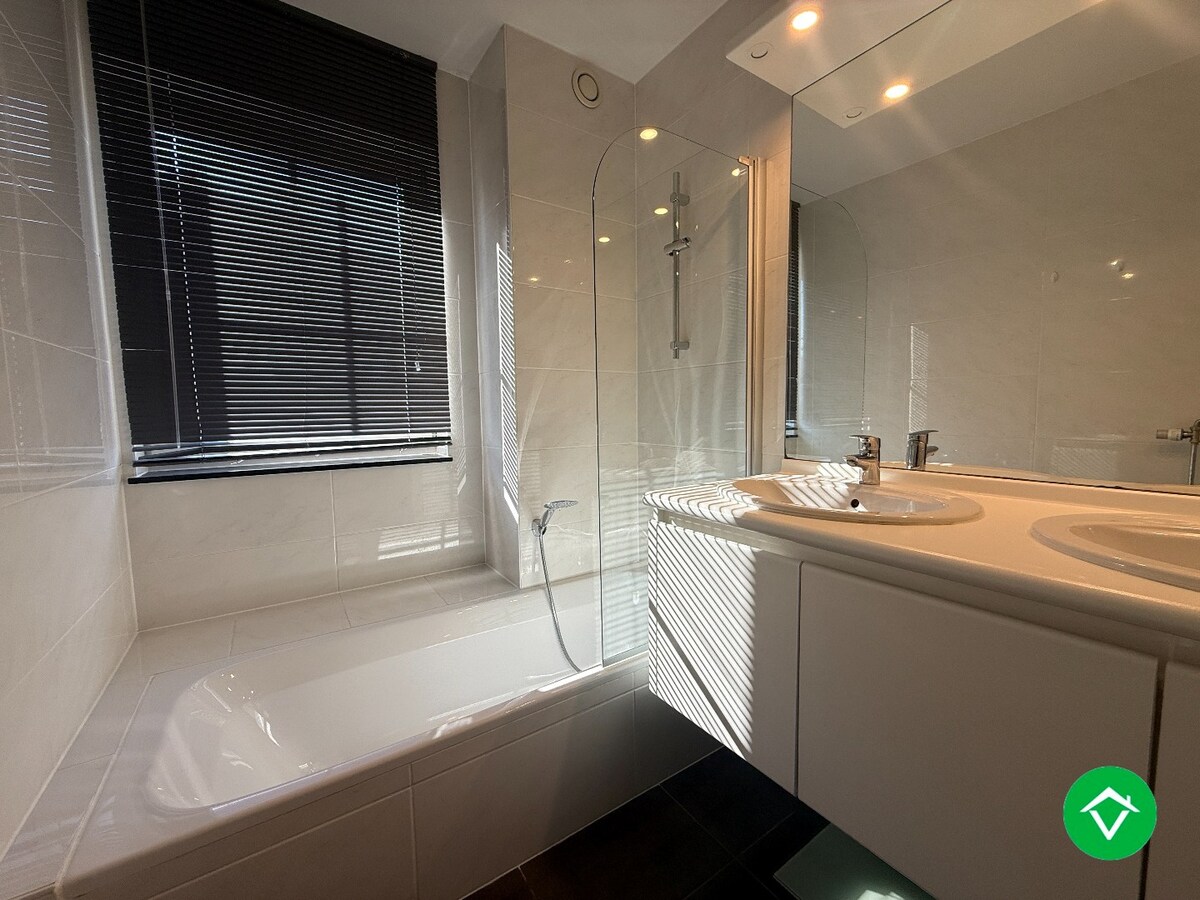 Energiezuinig appartement met twee slaapkamers te Rumbeke 