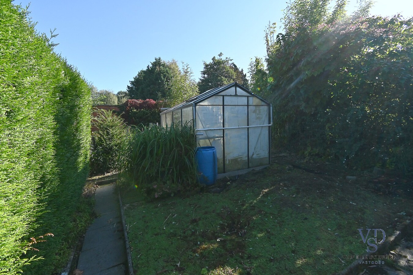 Degelijke Half Open Bebouwing 