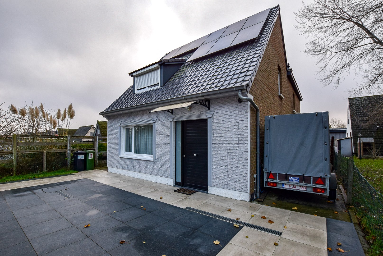 Instapklare woning gelegen op 330m² te Oostduinkerke. 