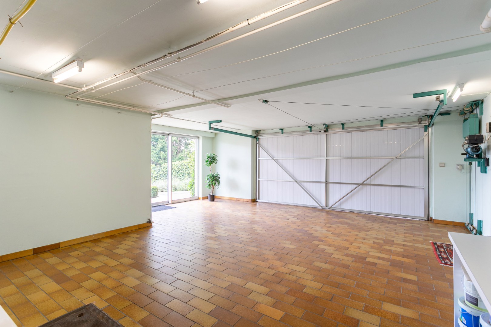 Solide woning (EPC:C) met 3 slpk, tuin en ruime garage 