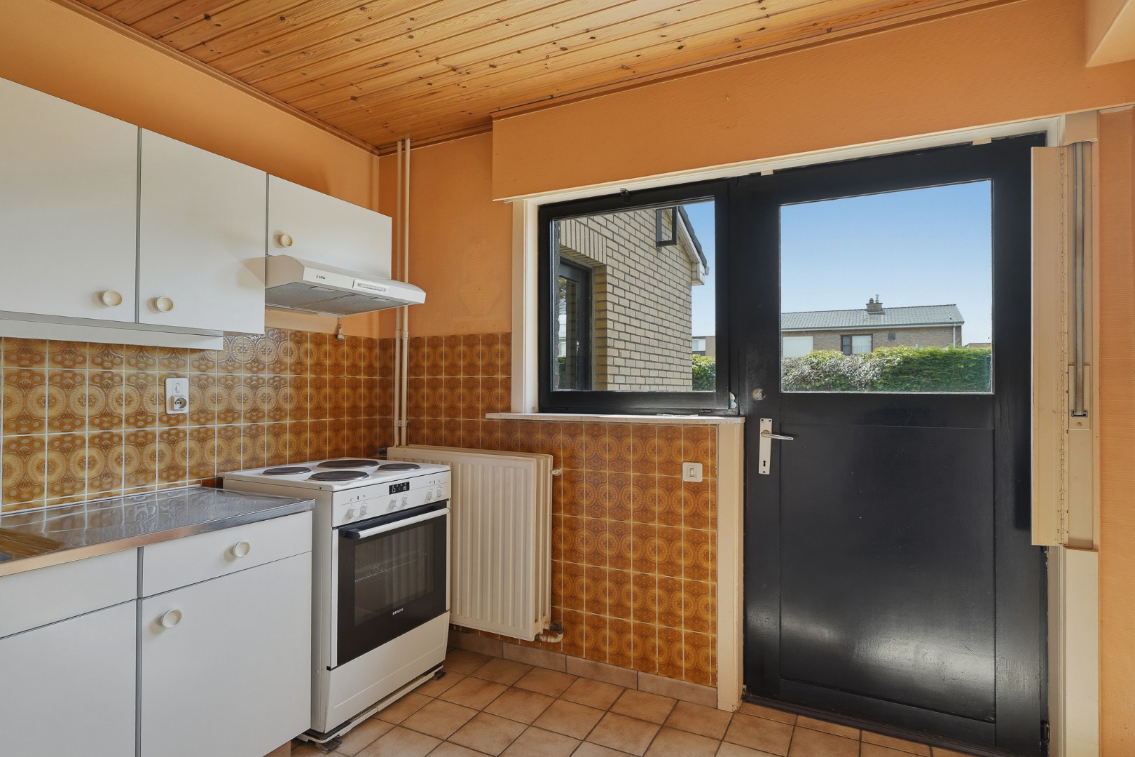 Renovatiewoning met 3 slpks, garage en zonnige tuin 