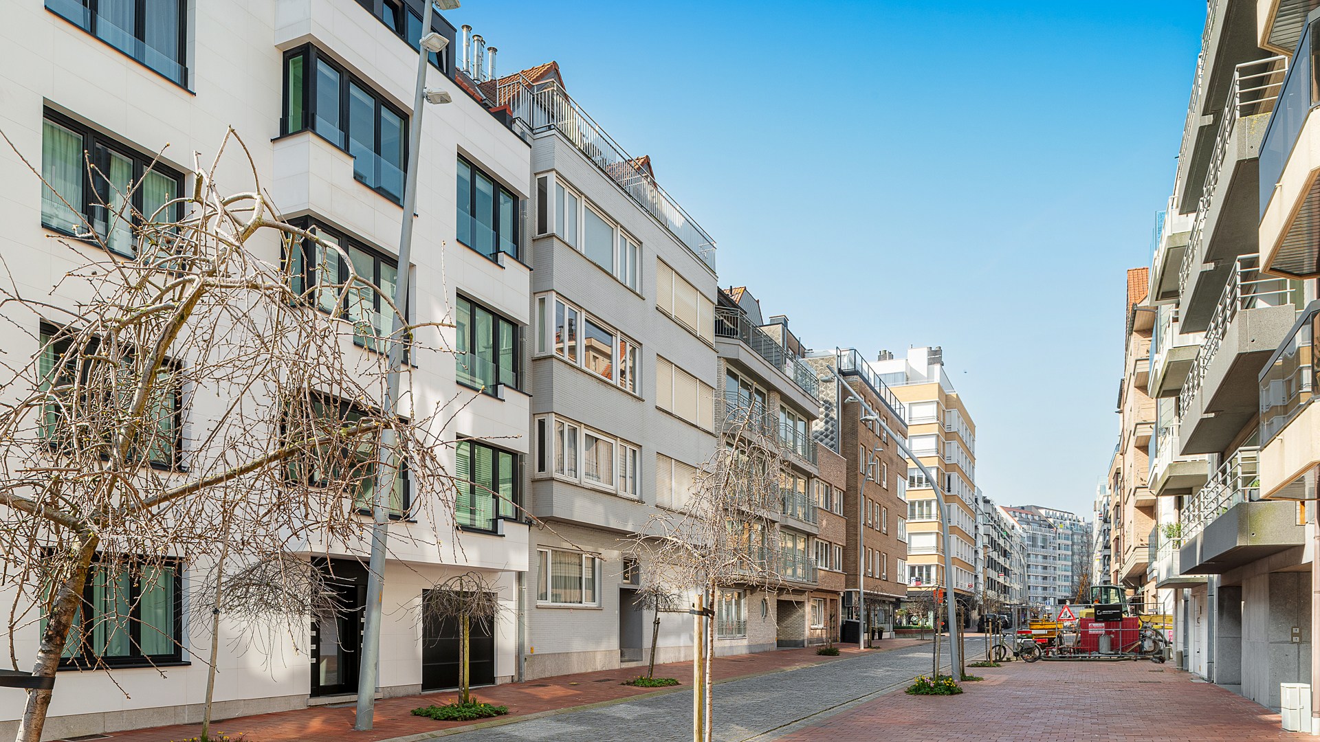 Magnifique appartement duplex rénové avec 3 chambres à vendre à Knokke 