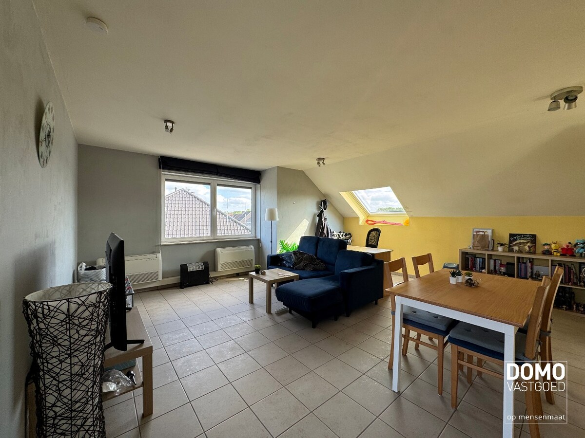 Appartement met 1 slaapkamer en parkeerplaats te huur in centrum Kuringen 