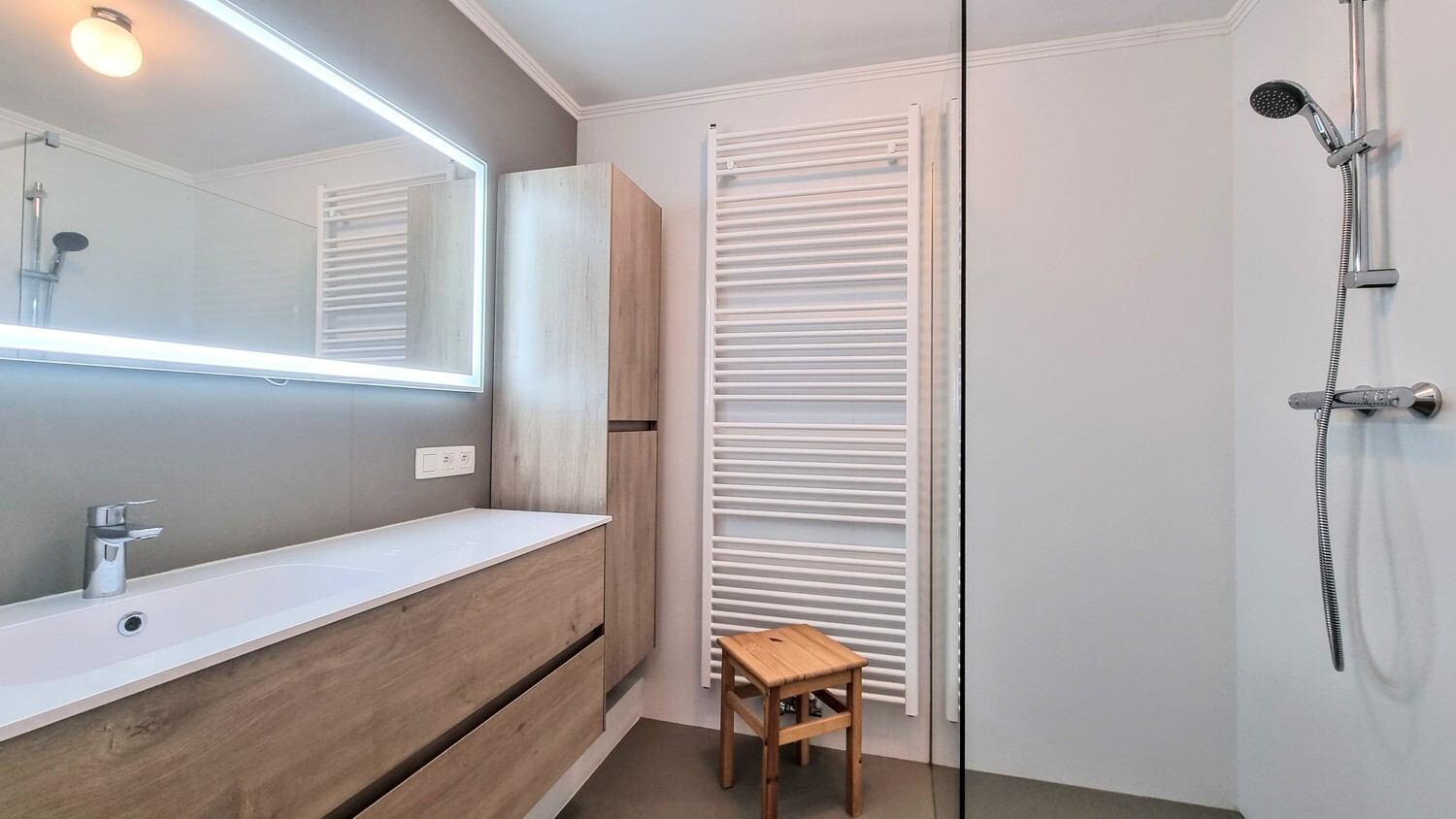 Instapklare gezinswoning op 1440 m² op toplocatie 