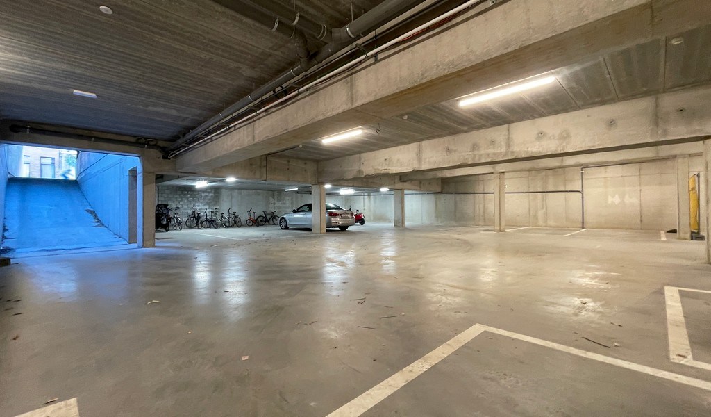 Moderne kantoorruimtes te huur vlakbij station van Berchem