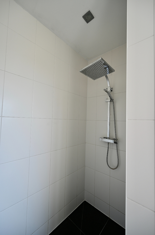 MAGNIFIEKE MODERNE VILLA OP TOPLIGGING NABIJ CENTRUM OOSTENDE 