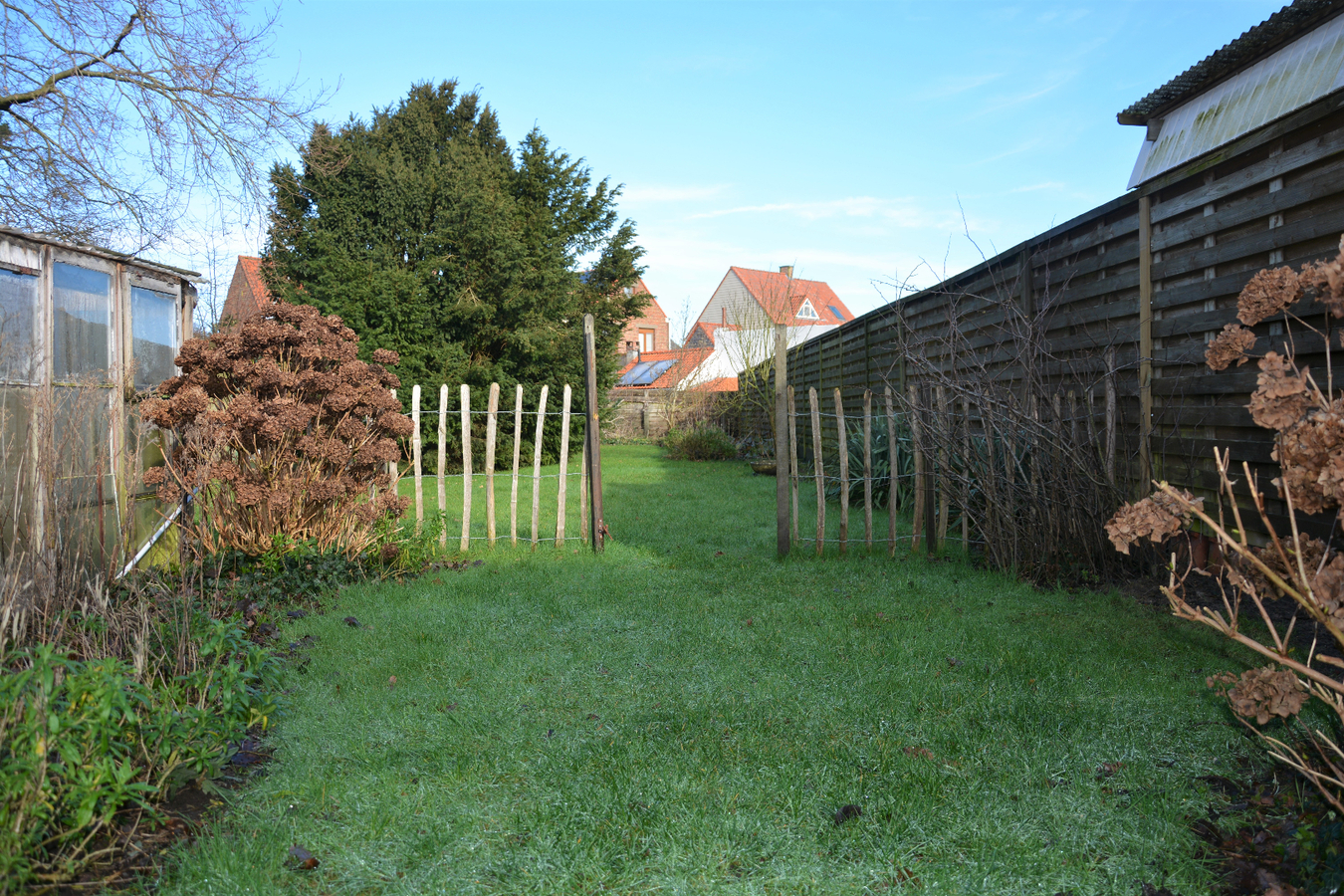 Eigendom geschikt voor het bouwen van 2 woningen 