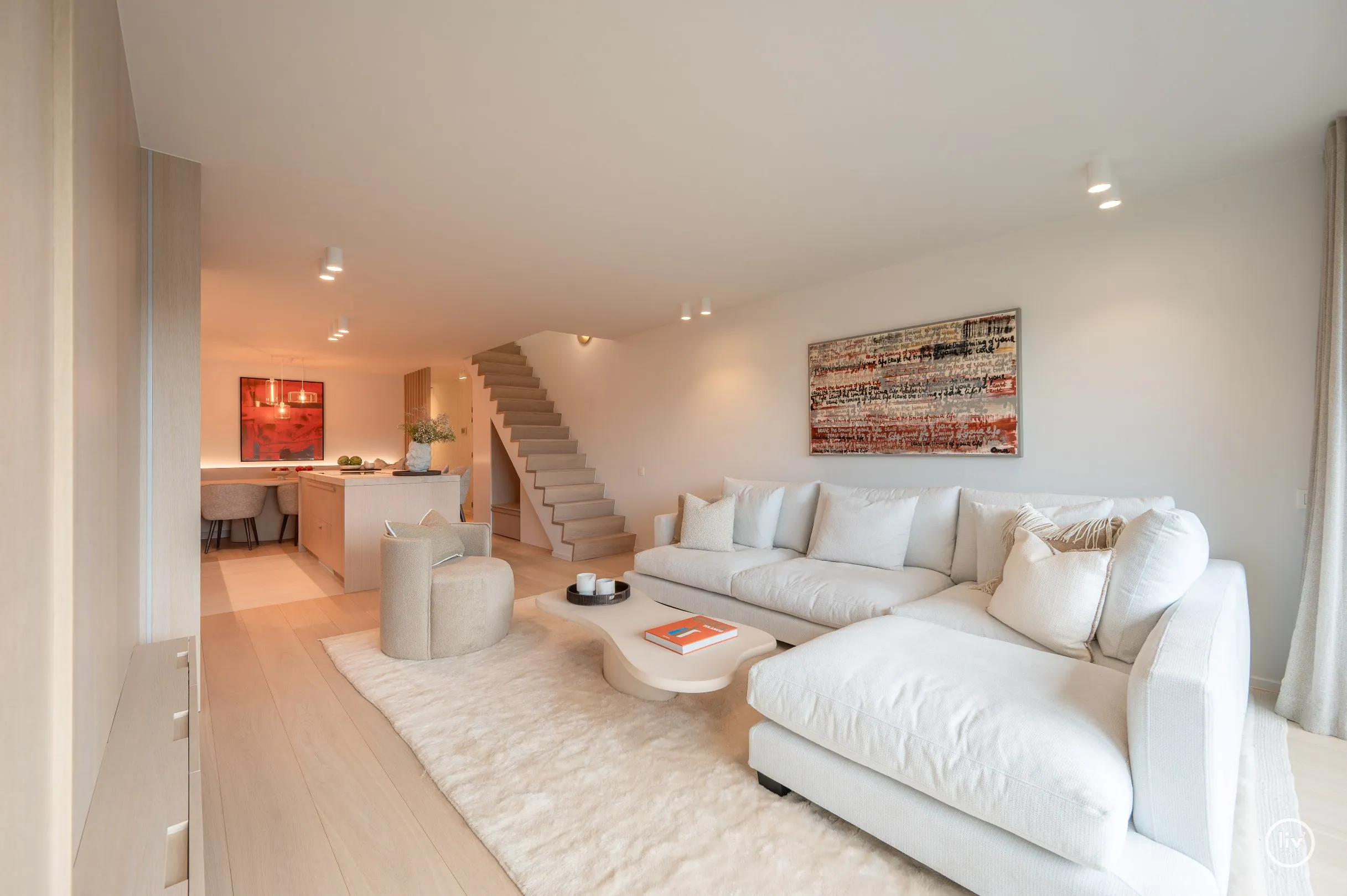 Prachtig gerenoveerde duplex penthouse met een open zicht: 