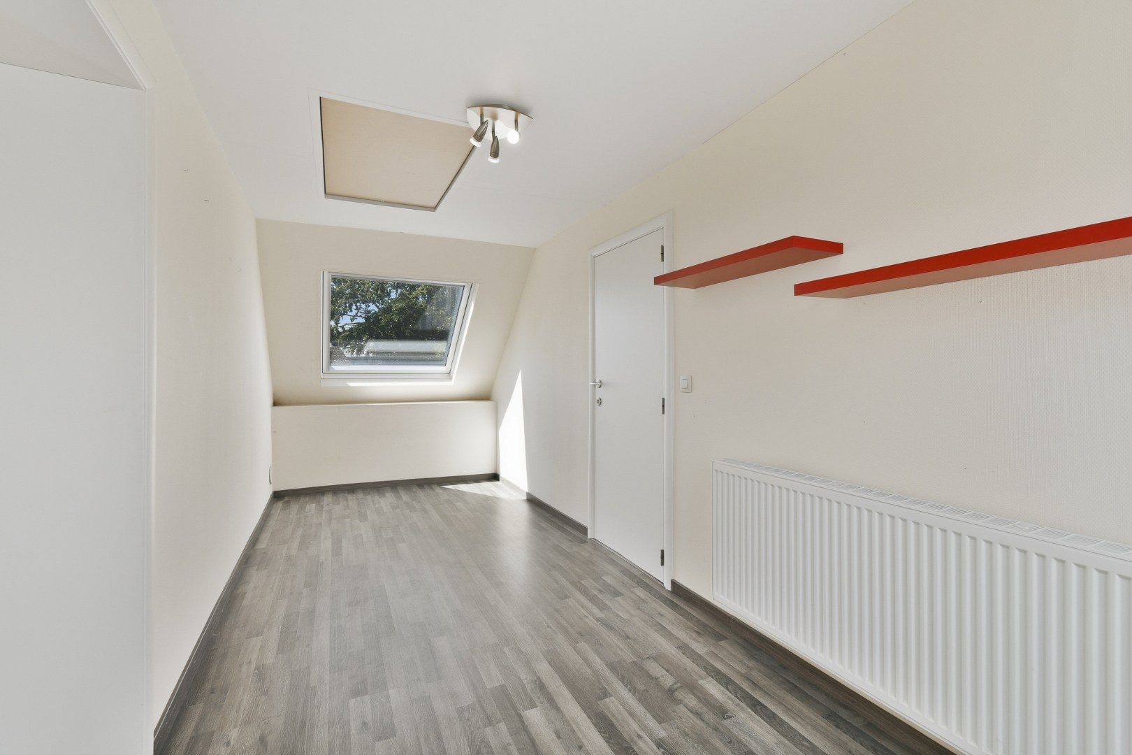 Hoekwoning met 3 slaapkamers te huur in Jabbeke! 