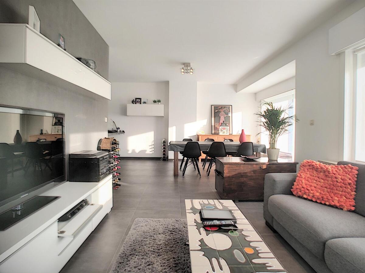 Knappe, lichtrijke halfopen woning - Knokke 