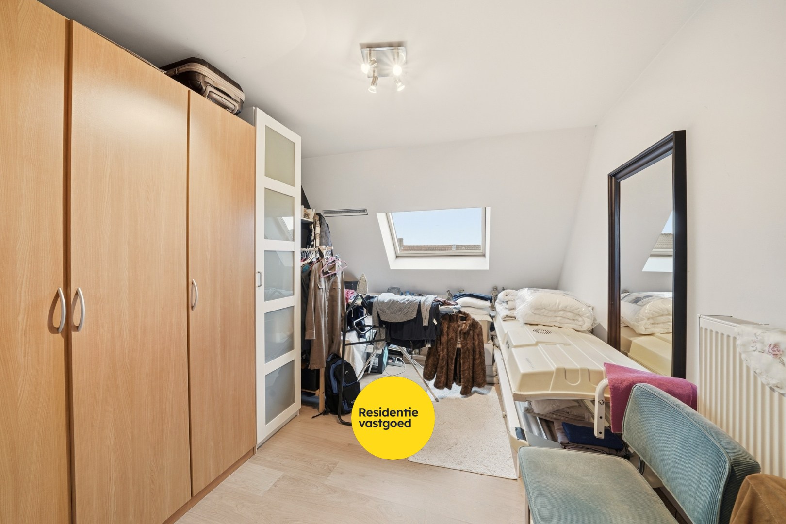 Investeringsopportuniteit: Duplexappartement (185 m²) met 2 zonneterrassen in hartje Oudenburg 