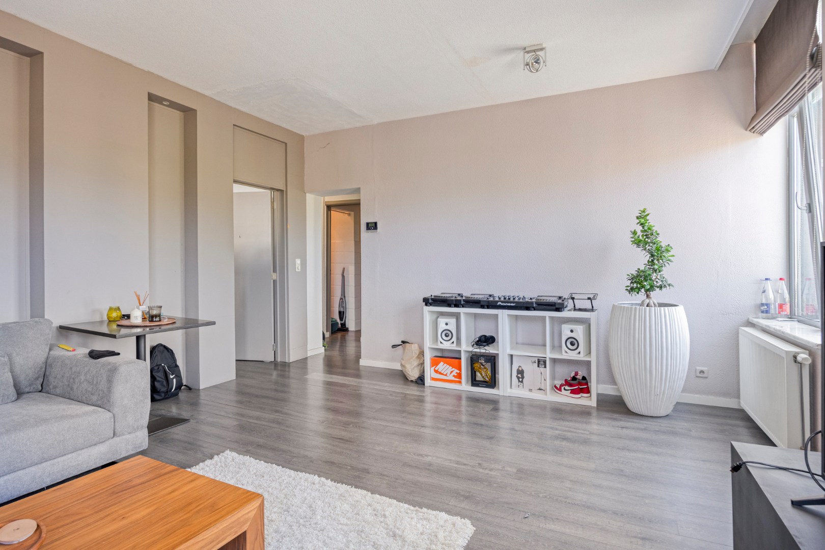 Handelshuis met horecazaak, 2 appartementen en luxueuze loft op toplocatie in Leopoldsburg 
