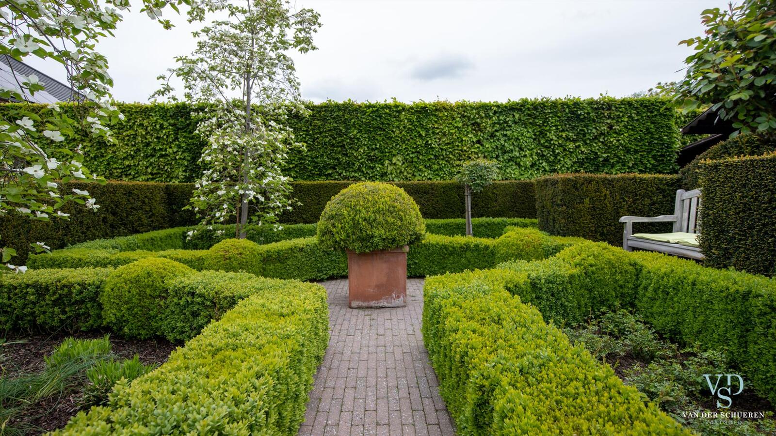 Zeer energiezuinige villa met unieke ligging (Kruisembos). 